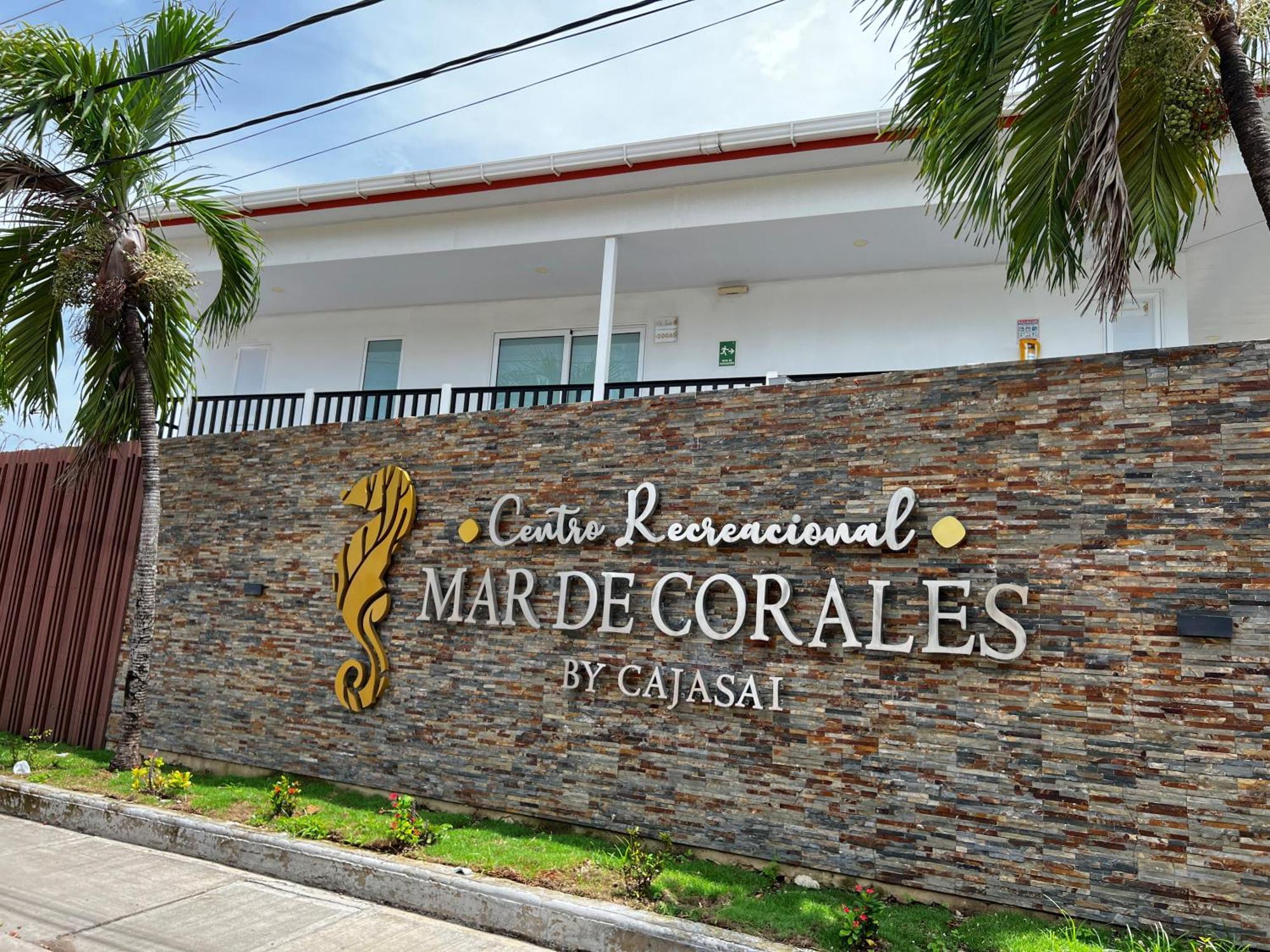 Hotel Mar De Corales By Cajasai San Andrés 外观 照片